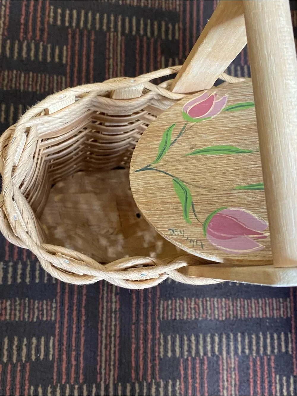 Woven Bathroom Tissue Holder Basket with Lid - Hand Painted Tulips Vintage 1994